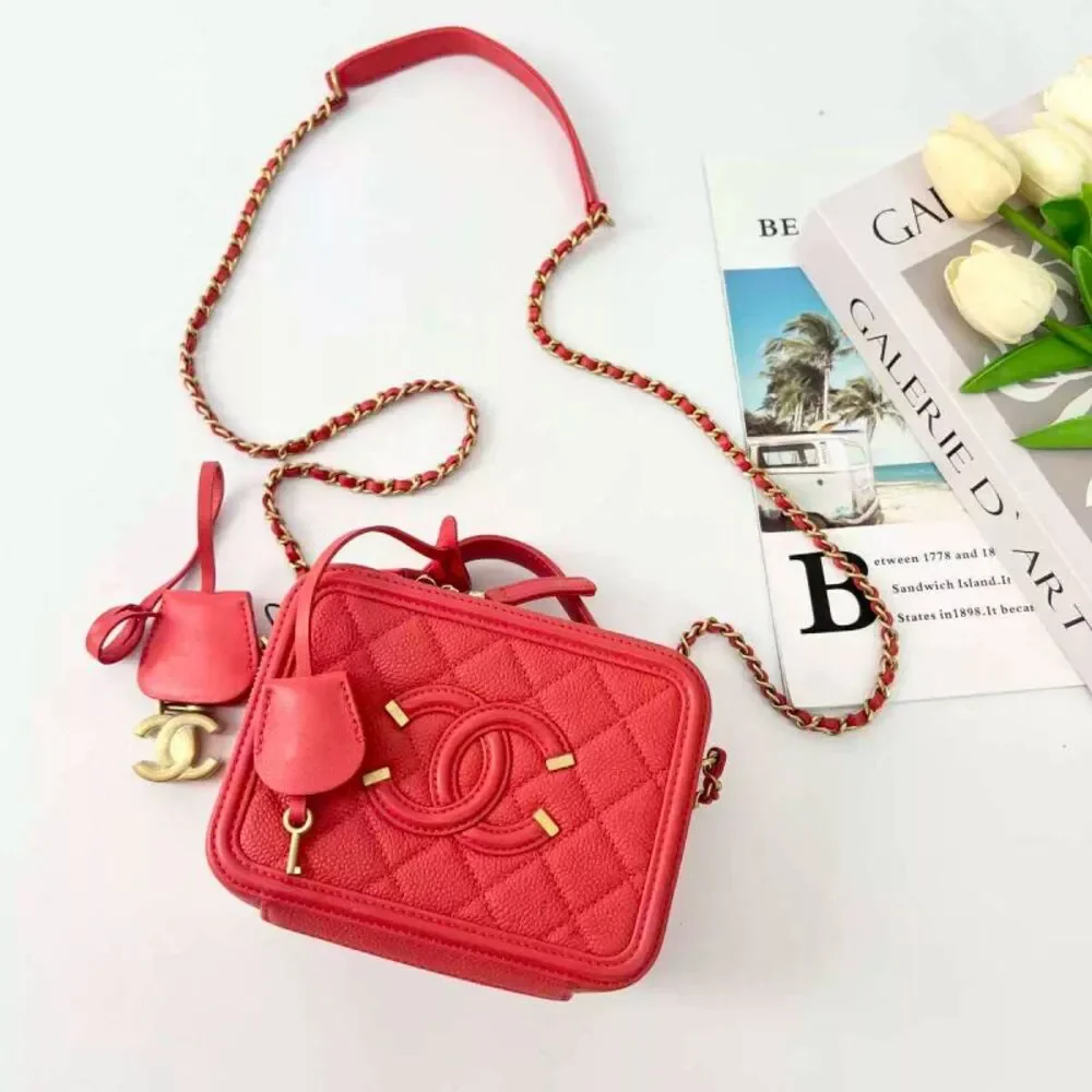 Chanel Women Pre-Loved Bag Very Good Condition